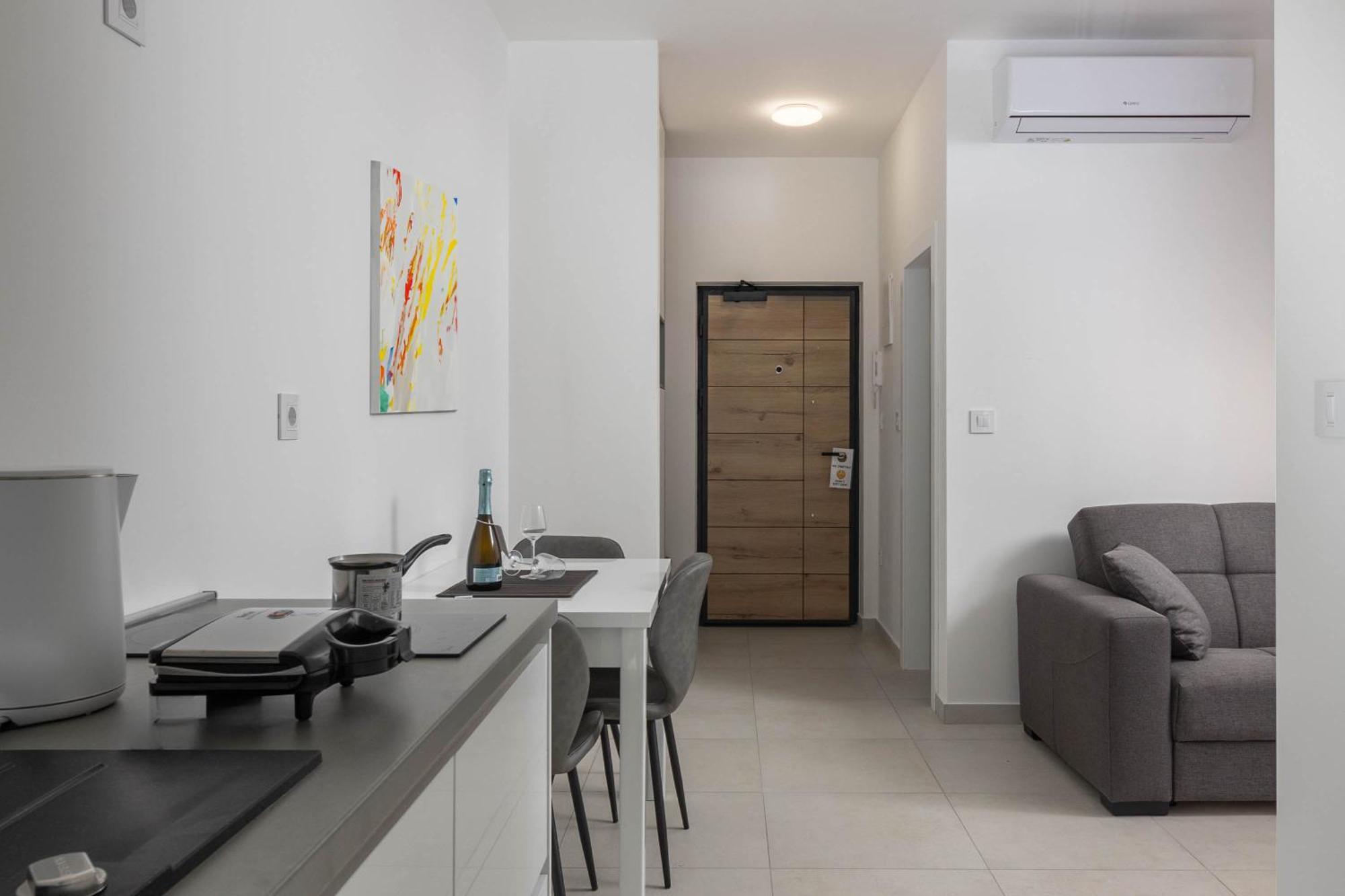Seafront Villa Andrijana - Happy Rentals Plomin Exterior foto